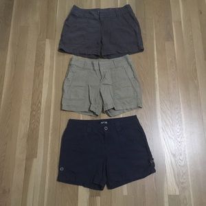 Lot of 3 pairs of Apt 9 linen shorts